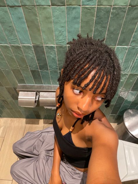 Sister Locs With Bangs, Dread Bangs, 150 Locs, Dreads With Bangs, Locs Ideas, 2 Hairstyles, Loc Ideas, Twa Hairstyles, Cute Dreads