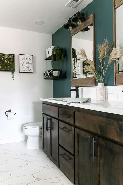 Dark Green Bathroom Ideas, Green Bathroom Paint, Dark Green Bathroom, Green Bathroom Ideas, Dark Green Bathrooms, Dark Wood Bathroom, Teal Bathroom, Green Accent Walls, Modern Bathroom Remodel