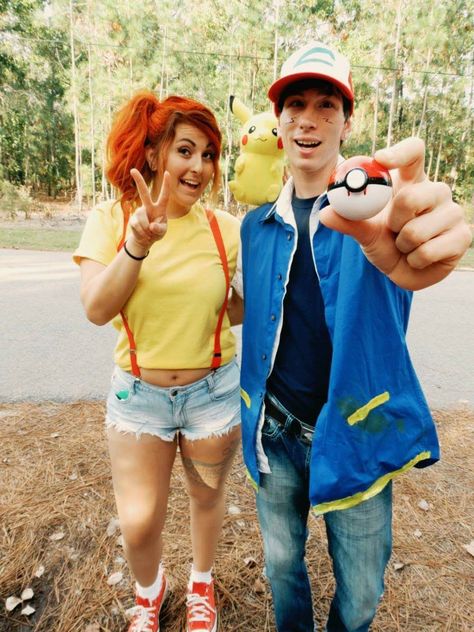 Misty And Brock Costume, Ash And Misty Costume, Couplecostume Halloween, Misty Pokemon Costume, Misty Costume, Pokemon Costumes Diy, Pokemon Trainer Costume, Ash Costume, Pokemon Halloween Costume