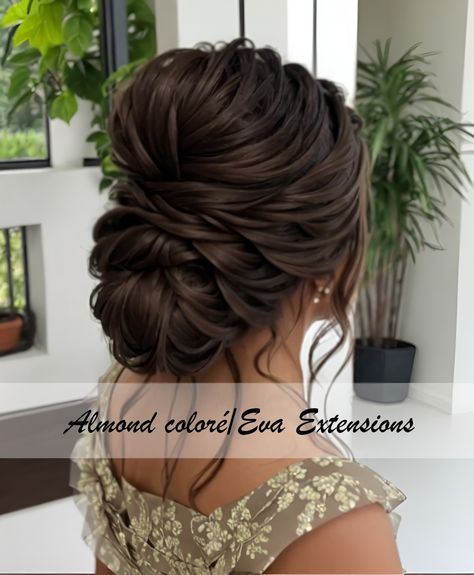 Quel chignon pour quelle robe? Chignon Simple, Wedding Hairstyles, Hair Styles, Hair