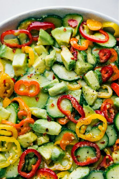 Cucumber Banana Pepper Salad, Cucumber Onion Pepper Salad, Banana Pepper Salad Recipe, Cucumber Green Pepper Salad, Cucumber Red Pepper Salad, Cucumber Bell Pepper Onion Salad, Green Pepper Salad Recipes, Recipes With Mini Cucumbers, Bell Pepper Cucumber Salad