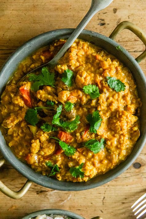 Coconut Cauliflower and Tomato Dahl - Madeleine Olivia Madeleine Olivia, Coconut Cauliflower, Dahl Recipe, Sugar Free Lifestyle, Potato Curry, Mushroom And Onions, Plant Protein, Vegan Dinner Recipes, Roasted Cauliflower