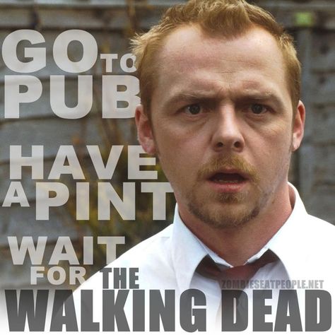 The Walking Dead/Shaun of the Dead - a mashup of two of my all time favs! Shaun Of The Dead, Simon Pegg, Comedy Duos, Dead Zombie, Zombie Movies, Carol Burnett, Fear The Walking, Ghost Hunters, Actrices Hollywood