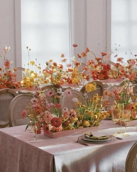 Maximalist Wedding Decor Style Trend - sweetblossomweddings.com Wedding Flower Trends, Farm Flowers, Citrus Wedding, Tablescape Inspiration, Flower Installation, Wedding Decor Style, Dinner Decoration, Sunset Wedding, Wedding Mood Board