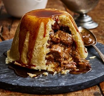 Steak And Kidney Pudding, Steak And Kidney Pie, Suet Pudding, Great British Food, Brown Sauce, British Food, Pudding Recipe, Cooking Art, Pudding Recipes