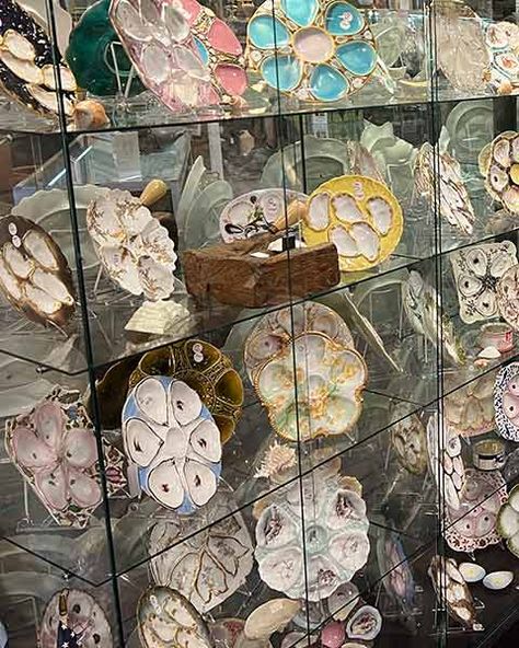 Oyster Plates Wall Display, Hanging Oyster Plates, Oyster Plates Display, Oyster Plate Wall Display, Oyster Plate Wall, Vintage Oyster Plates, Wall Plate Display, Oyster Plates On Wall, Friends Entrance