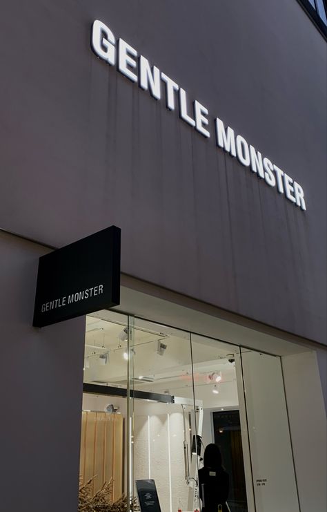 #gentlemonster #sunglasses #fashion #luxury #korean #aesthetic #minimalist #art Gentle Monster Aesthetic, Gentlemonster Sunglasses, Monster Aesthetic, Chanel Aesthetic, 2025 Goals, Shop Signage, Aesthetic Minimalist, 2023 Vision, Gentle Monster