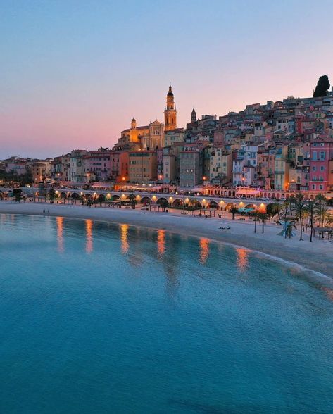 𝚃𝚛𝚊𝚟𝚎𝚕 𝚅𝚒𝚍𝚊 on Twitter: "Menton, France 🇫🇷 📸: w8asecondpls | IG https://t.co/Xh2urEqZrF" / Twitter Nice France Photography, Almafi Coast Italy, Menton France, France City, France Aesthetic, Paris Place, Adventure Travel Explore, France Photography, Holiday Places