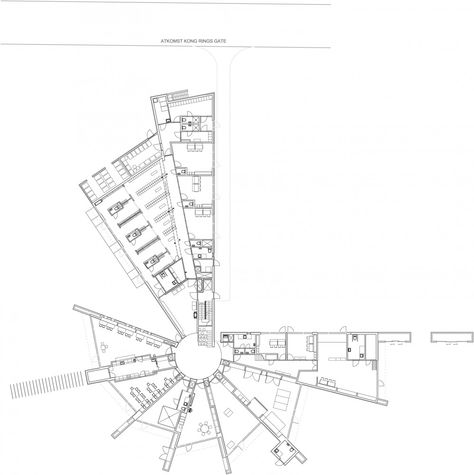 plan 02 Architecture Symbols, School Building Design, Radial Design, Unique Floor Plans, Concept Models Architecture, Architecture Presentation Board, Architecture Concept Diagram, Layout Architecture, Building Plan