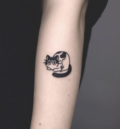 Neck Tattoo Women, Best Friends Tattoo, Simple Cat Tattoo, Tattoo Ideas Minimalist, Tattoo Back Tattoo, Tattoo Couples, Cat Tattoo Design, Friends Tattoo, Couples Tattoo