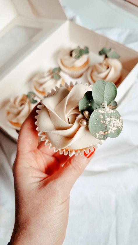 Wedding Cupcakes With Eucalyptus, Cupcake With Eucalyptus, Boho Cake And Cupcakes, Bridal Shower Cupcakes Greenery, Rustic Theme Cupcakes, Eucalyptus Cake Pops, Rustic Boho Wedding Cupcakes, Wedding Cupcakes With Greenery, Woodland Wedding Cupcakes