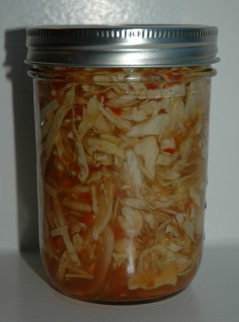 Canning Cabbage Recipes, Canning Cabbage, Sweet Cabbage, Easy Canning, Canning 101, Pickled Cabbage, Water Bath Canning, Cabbage Slaw, Cabbage Recipes