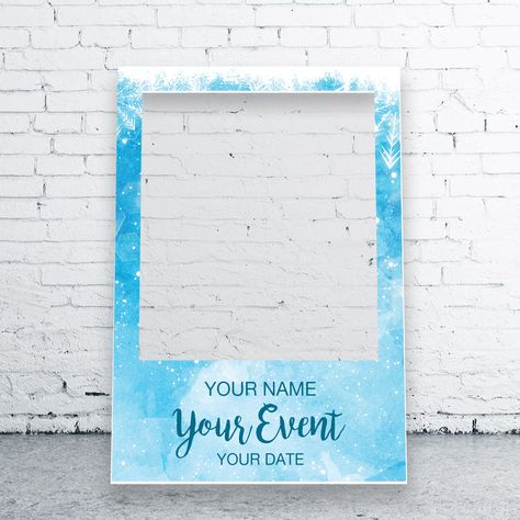 Christmas Photo Booth Ideas Backdrops, Winter Wonderland Photobooth, Snow Selfie, Christmas Party Office, Jewish Decorations, Photobooth Frame, Winter Gala, Winter Wonderland Decorations, Selfie Frame