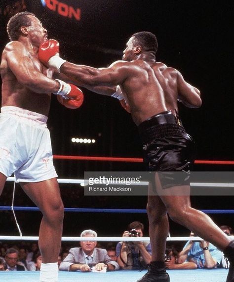 Mighty Mike, Mike Tyson Boxing, Muhammad Ali Boxing, Boxing Images, Iron Mike, Muhammed Ali, Boxing Posters, Boxing History, Iptv Subscription