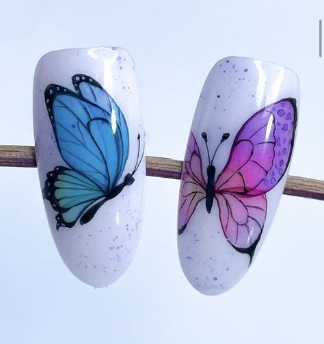 Cute Trendy Nails, Easter Nails Acrylic, Easy Summer Nails, Summer Nails Art, Easter Nail Art Designs, Tape Nail Art, Nail Decals Diy, Butterfly Nail Designs, 2024 Nails