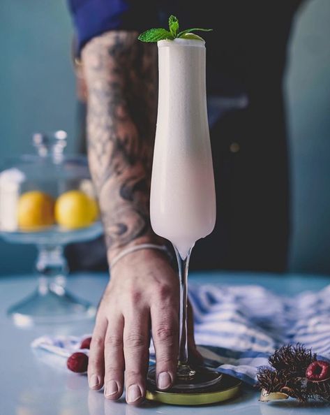 Lychee Lavender Gin Fizz #feedfeed #recipe #recipes #Lychee #gin #gincocktail Lychee Soda, Lavender Gin, Pineapple Beer, Lychee Cocktail, Gin Fizz Recipe, Cocktails To Make At Home, Ramos Gin Fizz, Lavender Cocktail, Raspberry Cocktail