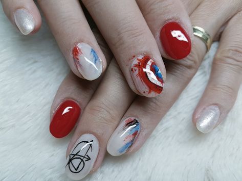 Avenger Nail Designs, Avengers Acrylic Nails, Marvel Nails Short, Marvel Nail Ideas, Thor Nails, Marvel Inspired Nails, Avenger Nails, Super Hero Nails, Marvel Nails Designs