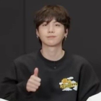 Yoongi Funny Icon, Yoongi Memes, Yoongi Funny, Mr Min, Min Yoongi Bts, Best Rapper, Min Suga, Bts Face, Bts Yoongi