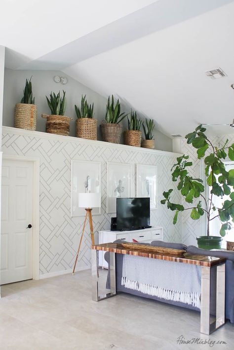 Plants Above Kitchen Cabinets, High Ledge Decorating Ideas, Plant Ledge Decorating, Plant Ledge, Ledge Decor, Wall Ledge, I Have An Idea, Tattoo Plant, Desert House