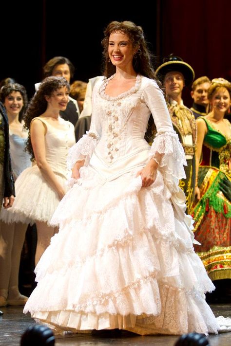 Christine Daae's wedding gown. I would die to wear this at my wedding!!!! Victorian Style Wedding, Sierra Boggess, Christine Daae, Wedding Dress Gallery, Music Of The Night, Dress Gallery, Royal Albert Hall, The Opera, Phantom Of The Opera