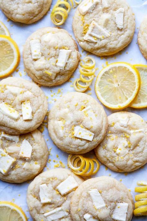 Pignoli Cookies Recipe, Lemon White Chocolate Cookies, Almond Paste Cookies, Pignoli Cookies, Lemon White Chocolate, Almond Macaroons, Soft Cookie Recipe, Chewy Cookies, White Chocolate Cookies