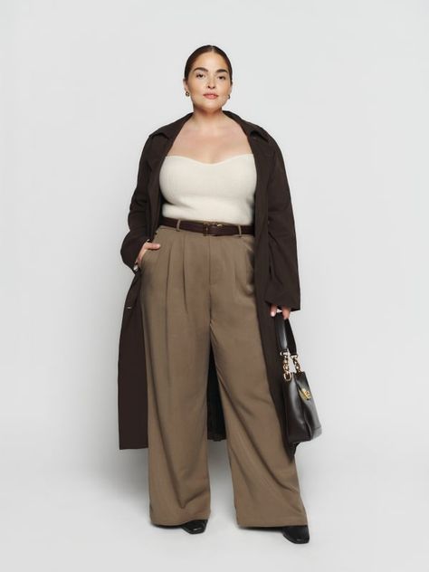 Large Size Outfits For Women, Business Outfits Women Plus Size, Trousers Outfit Plus Size, Plus Size Pants Outfits, Plus Size Old Money Style, Plus Size Wide Leg Pants Outfit, Wide Leg Pants Outfit Plus Size, Business Casual Plus Size Outfits, Large Size Outfits