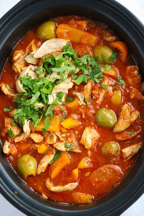 Chicken and Chorizo Stew - Easy Slow Cooker Recipe - Pop this Chicken and Chorizo Stew in to the Slow Cooker in the morning, and a delicious Spanish style meal will be waiting when you get home. Chicken Chorizo Stew, Spanish Chicken And Chorizo, Stew Slow Cooker, Chorizo Stew, Slow Cooker Beef Curry, Slow Cooker Chicken Stew, Chicken And Chorizo, Spanish Chicken, Chicken Chorizo