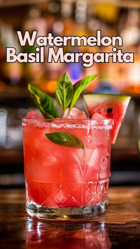 Watermelon Basil Margarita, Margarita Flavors, Watermelon Cocktails, Low Cal Drinks, Basil Drinks, Basil Margarita, Watermelon Tequila, Strawberry Basil Margarita, Watermelon Basil