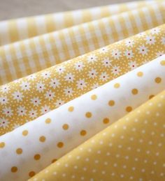 Draps Design, Projek Menjahit, Yellow Cottage, Sewing Fabrics, Pretty Fabric, Quilting Fabrics, Fabulous Fabrics, Yellow Fabric, Mellow Yellow