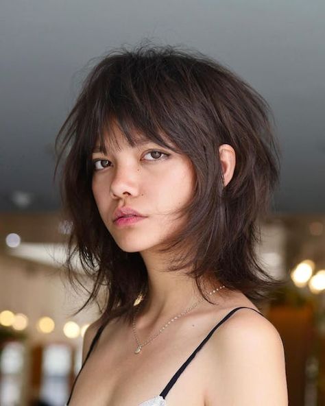 Shag Haircuts With Bangs, Octopus Haircut, Medium Shag, Medium Shag Haircuts, Choppy Bob Haircuts, Edgy Haircuts, Shag Haircuts, Shag Hairstyles, Haircuts Straight Hair