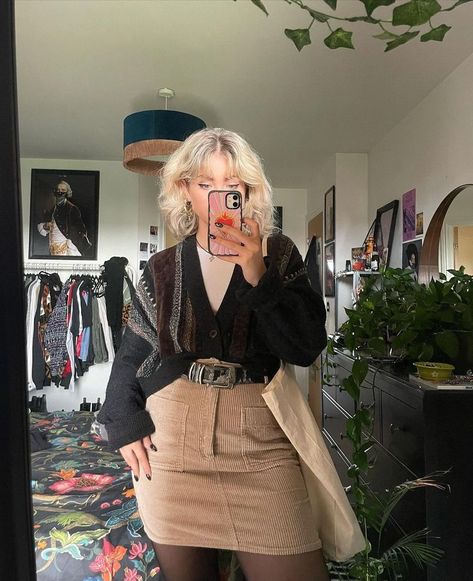 Depop Vintage, Skirt Outfit, Alternative Outfits, Curvy Outfits, Outfit Inspo Fall, Wren, Outfits Casuales, Aesthetic Fashion, Dark Academia