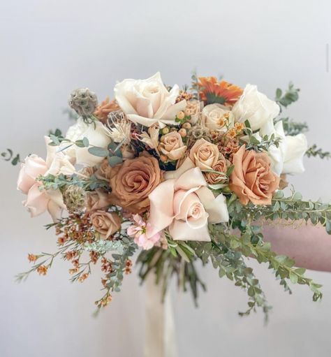 Terracota And Champagne Wedding, Terracotta And Pink Wedding Flowers, Dusty Rose And Peach Wedding Flowers, Muted Fall Wedding Flowers, Toffee Wedding Flowers, Blush And Toffee Wedding Flowers, Champagne Wedding Bouquet, Spring Wedding Bouquet Ideas, Peach And Cream Wedding Bouquet