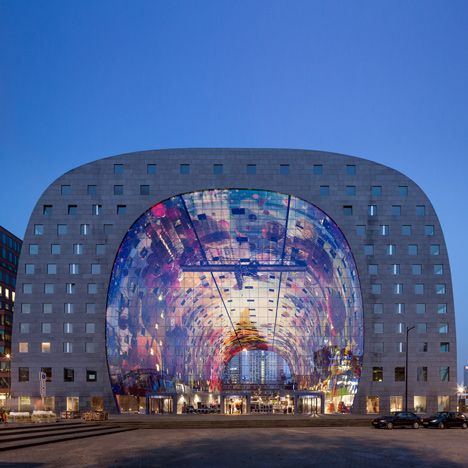 Markthal Rotterdam by MVRDV. It's a covered food market and apartment building. Rotterdam Market, Architecture Cool, Urban Housing, Toyo Ito, Taichung, Hall Design, London Design, Think Tank, Design Museum