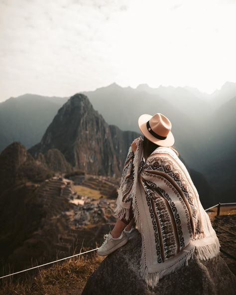 Machu Pichu Outfits, Machu Picchu Outfit, Machu Picchu Photography, Cusco Travel, Denver Travel, Inca Empire, Machu Picchu Peru, Inca Trails, Cusco Peru