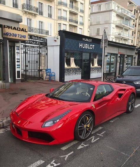 Ferrari Rouge, Spider Aesthetic, Ferrari 488 Spider, Ferrari Spider, 488 Spider, Luxury Car Garage, Ferrari 812 Superfast, Ferrari 488 Gtb, Luxury Lifestyle Aesthetic