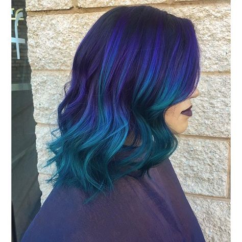 https://instagram.com/p/8tUEp7G8AV/ Blue And Green Hair, Blue And Purple Hair, Raspberry Hair, Blue Purple Hair, New Hair Look, Dark Purple Hair, 2023 Hair, Colourful Hair, Teal Hair