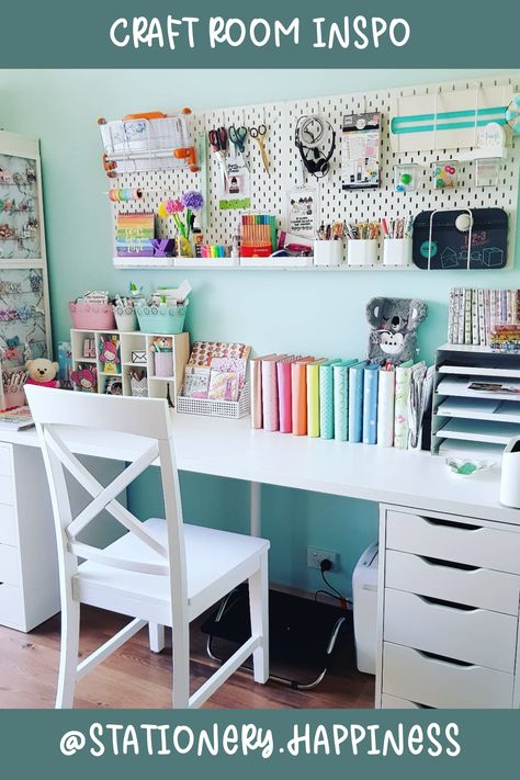 20+ Craft Room Ideas to Copy Right Now Small Space Craft Room, Craft Room Ideas, Bookshelf Organization, Space Craft, Craft Room Design, Creative Organization, L Shaped Desk, Blue Chair, Trash Bins