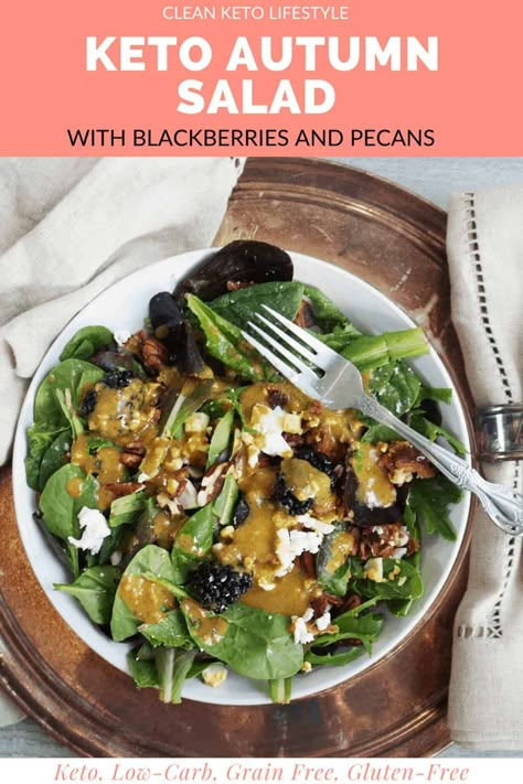 This Keto Autumn Salad with Blackberries and Pecans is full of rich color, flavor, and all the fall feels! It features crunchy pecans, salty bacon, and sweet blackberries. This salad is keto, low-carb, grain-free, and gluten-free! Clean Keto, Keto Side, Harvest Salad, Low Carb Fruit, Low Carb Salad, Autumn Salad, Recetas Keto, Crunchy Pecans, Keto Lifestyle