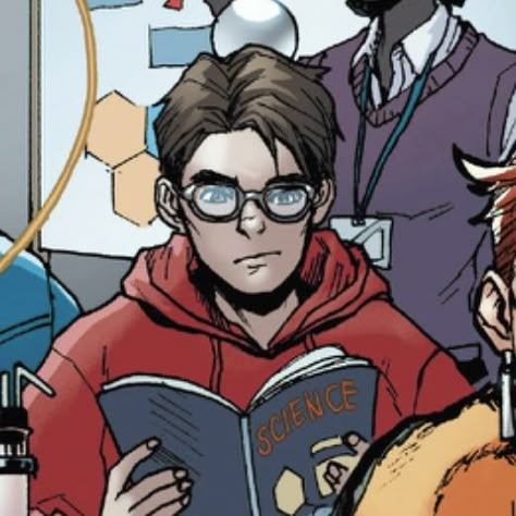 Comic Peter Parker Icons, Peter Parker Character Design, Peter Parker Pfp Comic, Peter Parker Comic Icons, Comic Peter Parker, Ultimate Peter Parker, Peter Parker Pfp, Peter Parker Outfit, Peter Parker Fanart