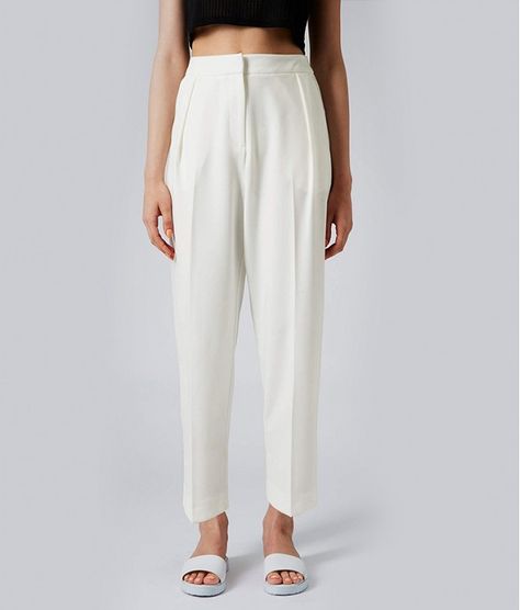 Topshop Cropped Peg Leg Trousers ($80) Peg Leg Trousers, Types Of Trousers, Peg Trousers, Peg Leg, Christian Dior Haute Couture, White Trousers, Topshop Outfit, Style Crush, Crop Pants