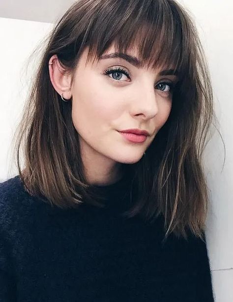 50 Effortless Long Bobs with Side Bangs for 2023 – Hairstyle Camp Long Bob With Bangs Balayage, Modern Birkin Bangs, Fine Haircuts With Bangs, Medium Wavy Bob With Bangs, Curling Shoulder Length Hair, Long Bob Bangs, Shoulder Length With Bangs, Shoulder Length Hair Men, Shoulder Length Hair Balayage