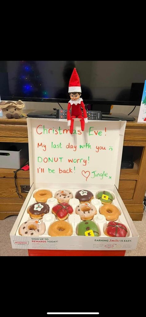 Elf Ideas For Older Kids, Elf Departure, Brookies Cookies, Elf Ideas Easy, Elf On Shelf, Elf Shelf, Elf Magic, Awesome Elf On The Shelf Ideas, Elf Activities