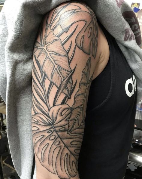 Tropical Leaves Tattoo, Tropical Tattoos, Natur Tattoo Arm, Jungle Tattoo, Tropical Tattoo, Leaves Tattoo, Muster Tattoos, Vine Tattoos, Floral Tattoo Sleeve