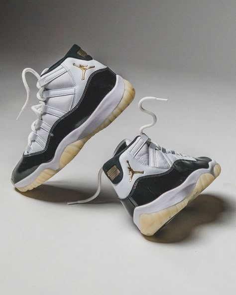 Jordan 11 Wallpaper, Soccer Stats, Puma Shoes Women, New Sneaker Releases, Air Jordan Retro 11, Jordan Retro 11, Nike Air Jordan 11, Fresh Sneakers, Air Jordan 11 Retro