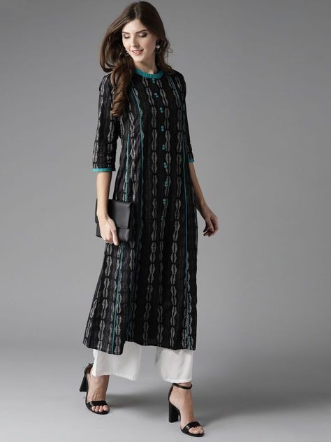 Latest ways to style a Basic Black kurti/Patiala/Salwar Kameez with different mix & match dupatta Kurti Patiala, Formal Casual Wear, Patiala Salwar Kameez, Printed Kurti Designs, Black Kurti, Indian Kurti Designs, Kurtas For Women, New Kurti Designs, Churidar Designs