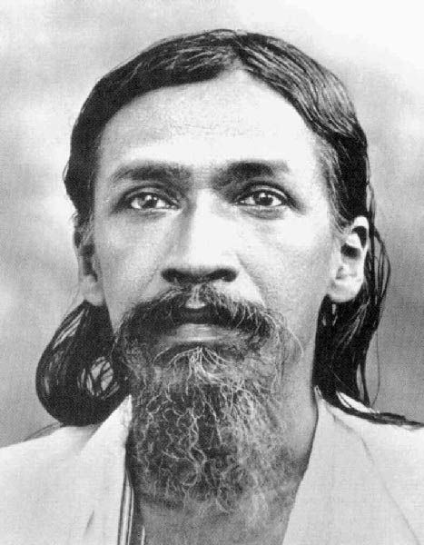 The Integral Yoga of Sri Aurobindo Integral Yoga, Sri Aurobindo, Arte Yoga, Saints Of India, Spiritual Images, Great Philosophers, Divine Mother, Kingdom Of Heaven, Meditation Techniques