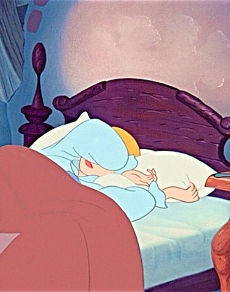 Me every Monday Vintage Cartoons, Images Disney, Princess Cinderella, Quotes Disney, Pinturas Disney, Disney Aesthetic, Cartoon Memes, Ideas Quotes, Dessin Adorable