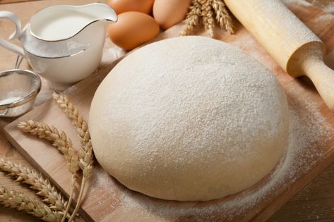 Baking 101: What Is Proofing? Learn How to Proof Breads and Other Baked Goods - 2021 - MasterClass Octopus Food, Proofing Bread, Sourdough Bread Starter, Food Bread, Baking 101, Proofing Baskets, Baking Science, Pasta Dough, Baking Bread