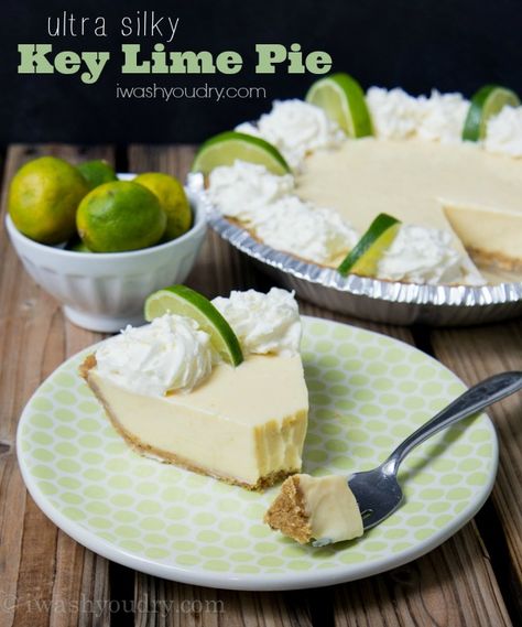 Ultra Silky Key Lime Pie Recipe Lemon Sour Cream Pie, Key Lime Pie Easy, Key Lime Pie Recipe, Lime Pie Recipe, Keylime Pie Recipe, Condensed Milk Recipes, Lime Pie, Key Lime Pie, Köstliche Desserts