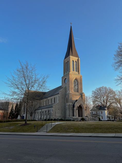 lee university stone chapel Lee University, Stone Chapel, Future Vision, 2025 Vision, Clock Tower, Continuing Education, Barcelona Cathedral, Vision Board, Tower